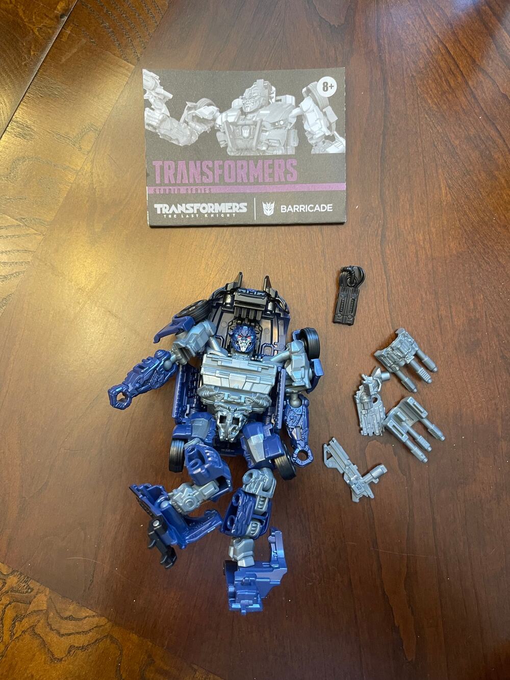 Transformers Studio Series Barricade complete SS The Last Knight Movie TLK
